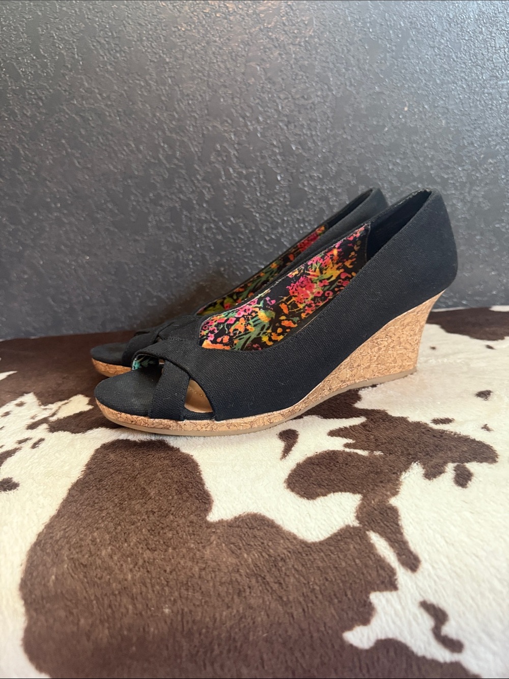 dexflex comfort Black Peep-Toe Cork Wedge Heels
